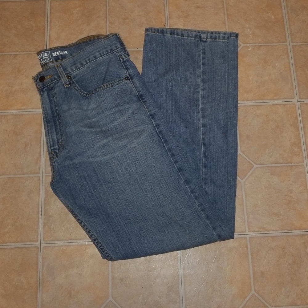 Men's Levi jeans